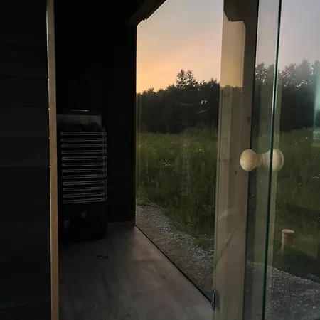 Mesipesa * Narva-Jõesuu